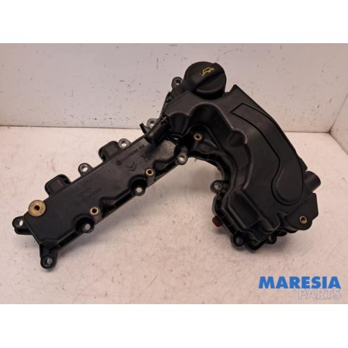 Citroen - C4 Cactus - Rocker cover