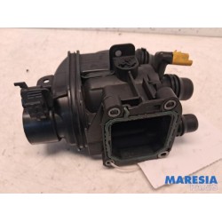 Citroen - C4 Cactus - Thermostat housing