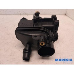 Citroen - C4 Cactus - Thermostat housing