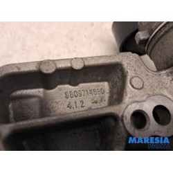 Citroen - C4 Cactus - Support (miscellaneous)