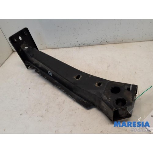 Fiat - 500 - Front part support