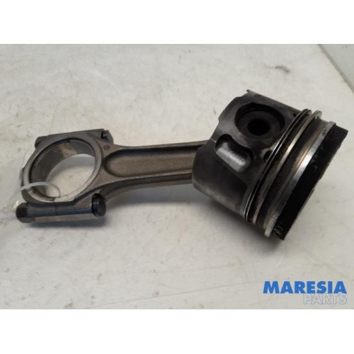 Peugeot - 308 - Connecting rod