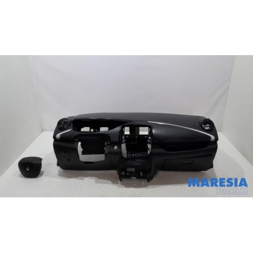 Renault - ZOE - Airbag set + dashboard
