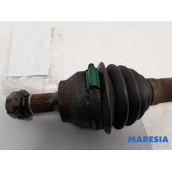 Peugeot - 207 - Front drive shaft, right