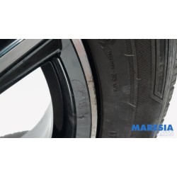 Toyota - Pro-Ace - Sportvelgenset + banden