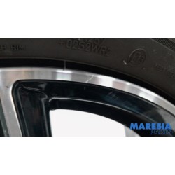 Toyota - Pro-Ace - Sportvelgenset + banden