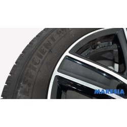 Toyota - Pro-Ace - Sportvelgenset + banden