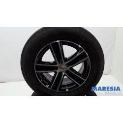 Toyota - Pro-Ace - Sportvelgenset + banden