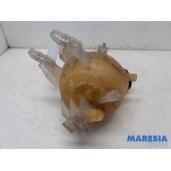 Peugeot - 207 - Expansion vessel