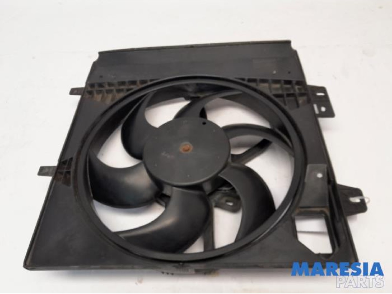 Peugeot - 207 - Fan motor