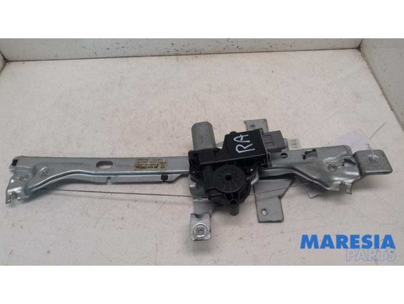 Peugeot - 3008 - Rear door window mechanism 4-door, right