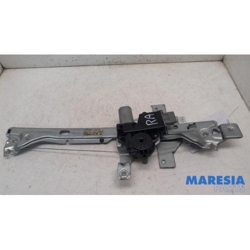 Peugeot - 3008 - Rear door window mechanism 4-door, right