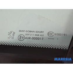 Peugeot - 3008 - Dreieckfenster links vorne