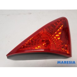 Peugeot - 3008 - Taillight, left