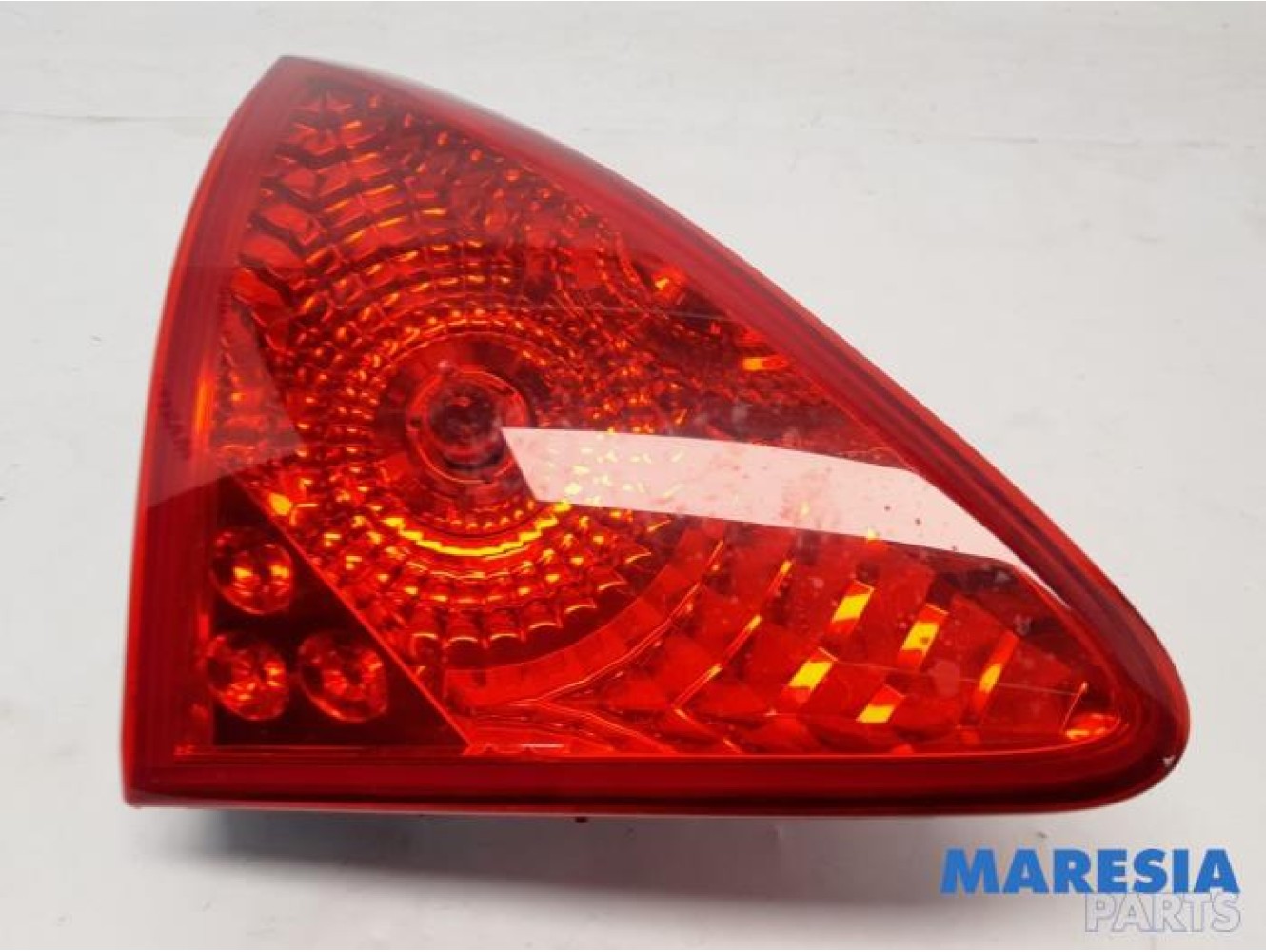 Peugeot - 3008 - Taillight, left