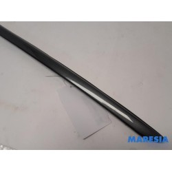 Peugeot - 3008 - Frontscreen frame