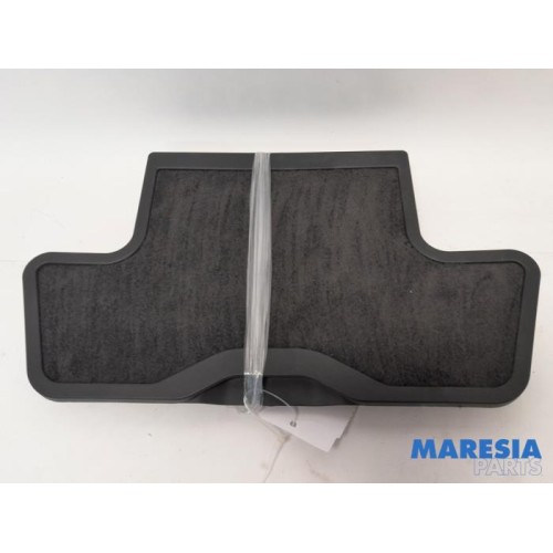 Peugeot - 3008 - Carpet