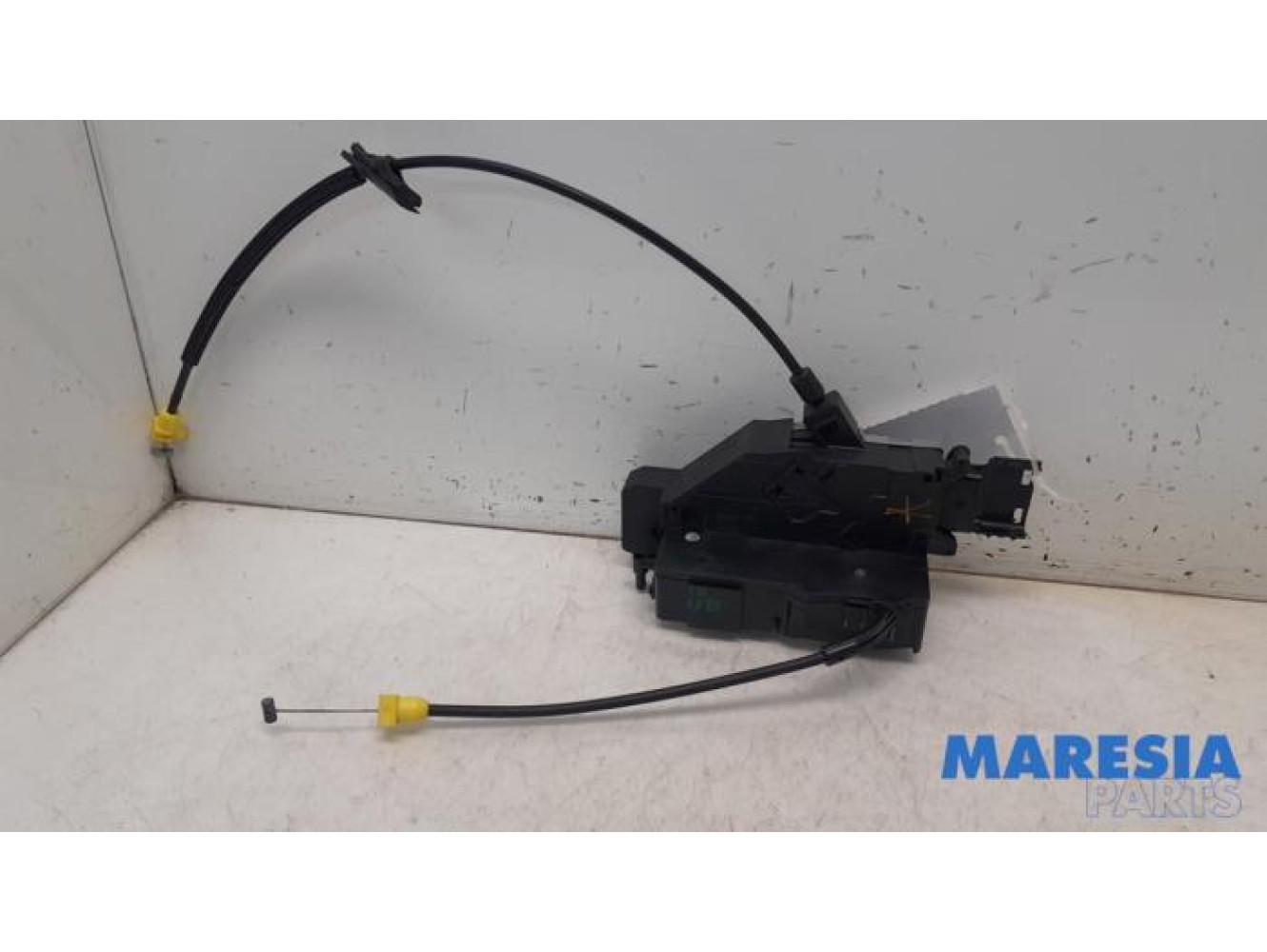 Peugeot - 3008 - Rear door mechanism 4-door, right