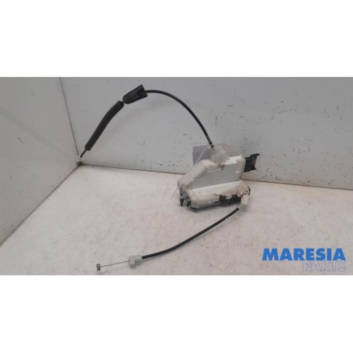 Peugeot - 3008 - Front door lock mechanism 4-door, right