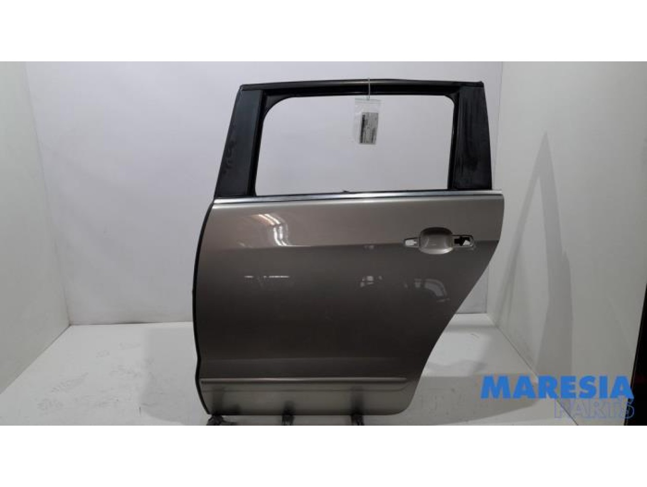 Peugeot - 5008 - Rear door 4-door, left