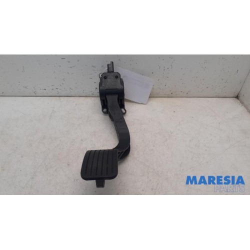 Peugeot - 3008 - Gaspedaalpositie Sensor