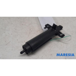 Peugeot - 3008 - Headlight washer
