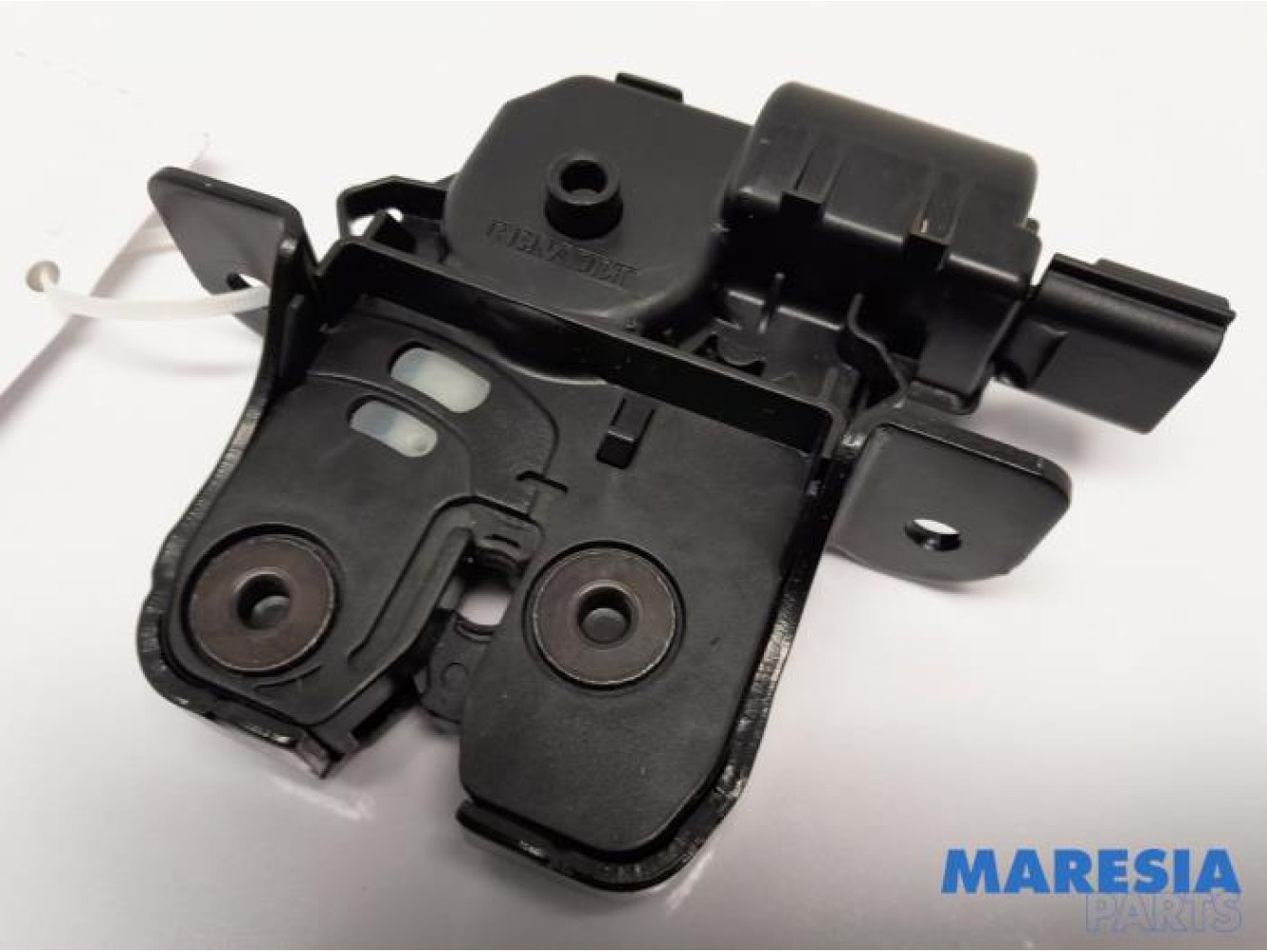Renault - ZOE - Tailgate lock mechanism