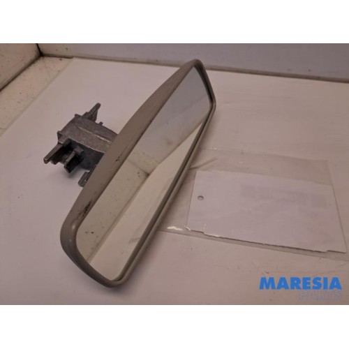 Renault - ZOE - Rear view mirror