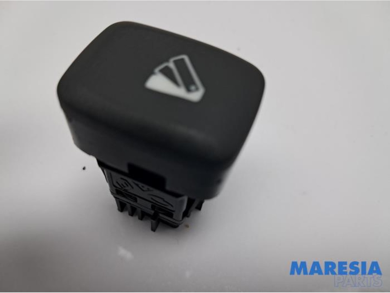 Renault - ZOE - Switch