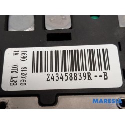 Renault - ZOE - Fuse box