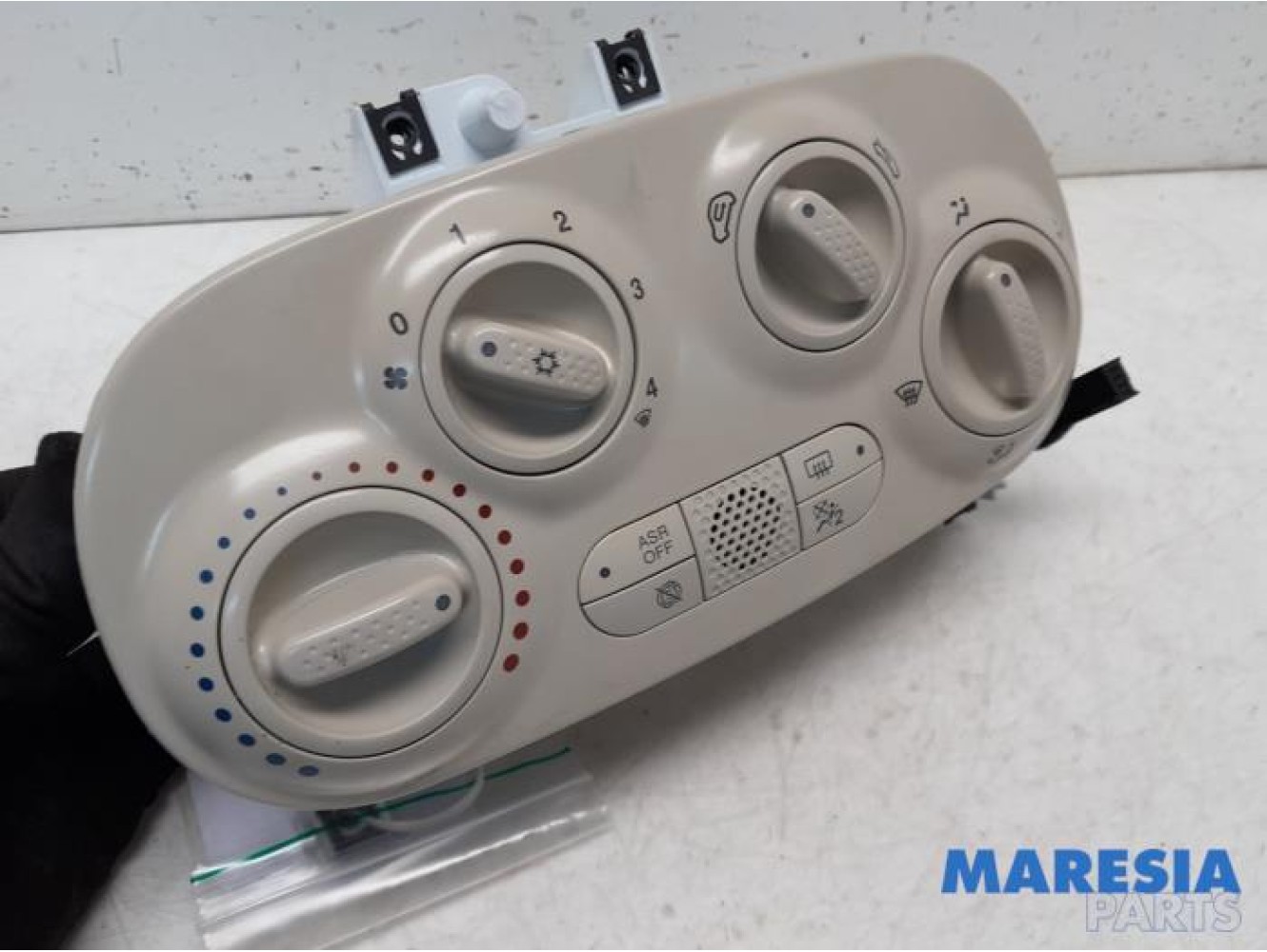 Fiat - 500 - Heater control panel