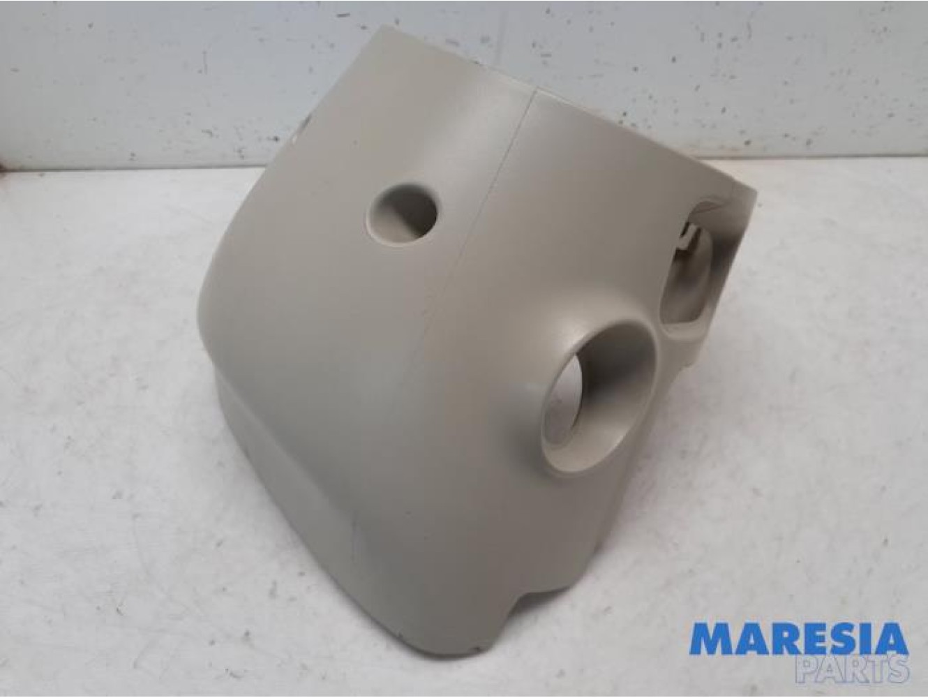 Fiat - 500 - Steering column cap