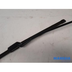 Renault - ZOE - Front wiper arm