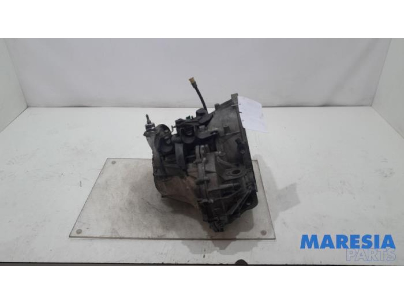 Opel - Vivaro - Gearbox