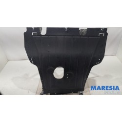 Renault - ZOE - Engine protection panel