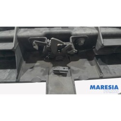 Opel - Vivaro - Lock plate