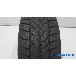 Peugeot - 5008 - Tyre