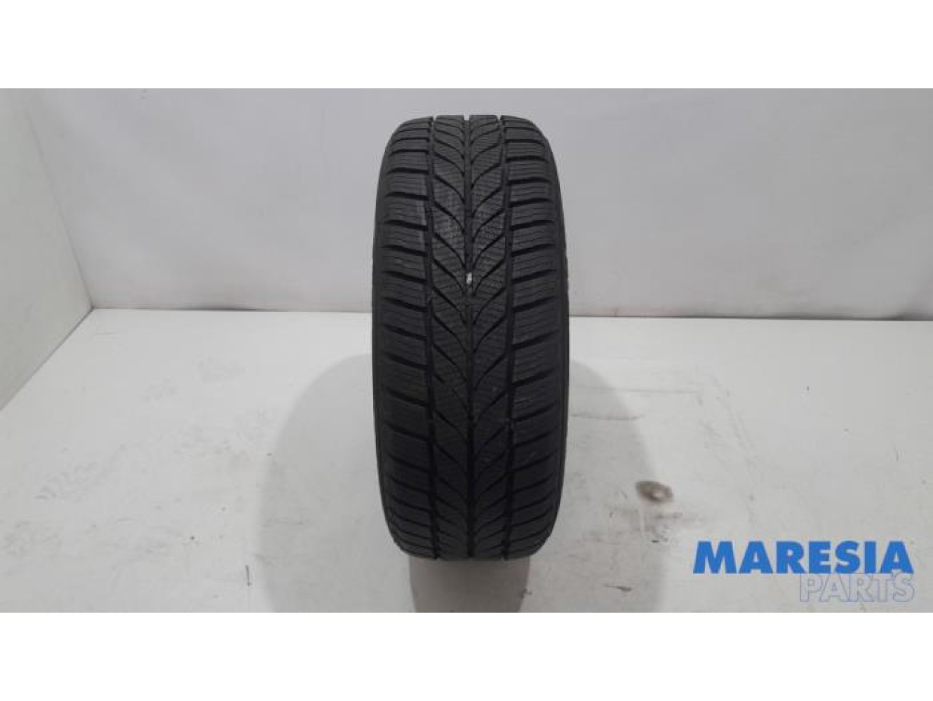 Peugeot - 5008 - Tyre