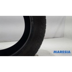 Peugeot - 5008 - Tyre