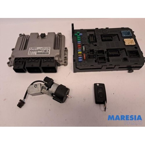 Peugeot - 5008 - Engine management computer