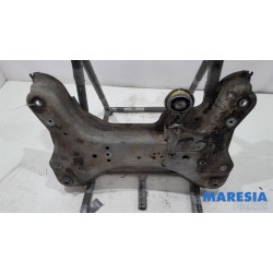Opel - Vivaro - Subframe