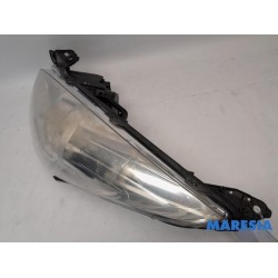 Peugeot - 5008 - Koplamp links