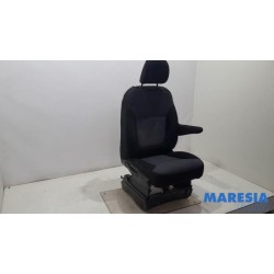 Opel - Vivaro - Seat, right