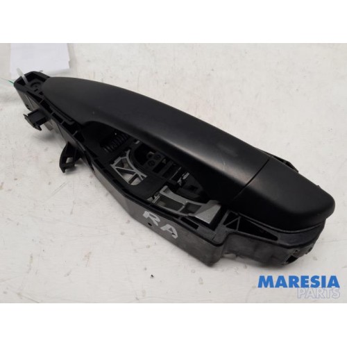 Toyota - Pro-Ace - Sliding door handle, right