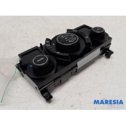 Peugeot - 5008 - Air conditioning control panel