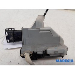 Peugeot - 5008 - Rear door lock mechanism 4-door, left