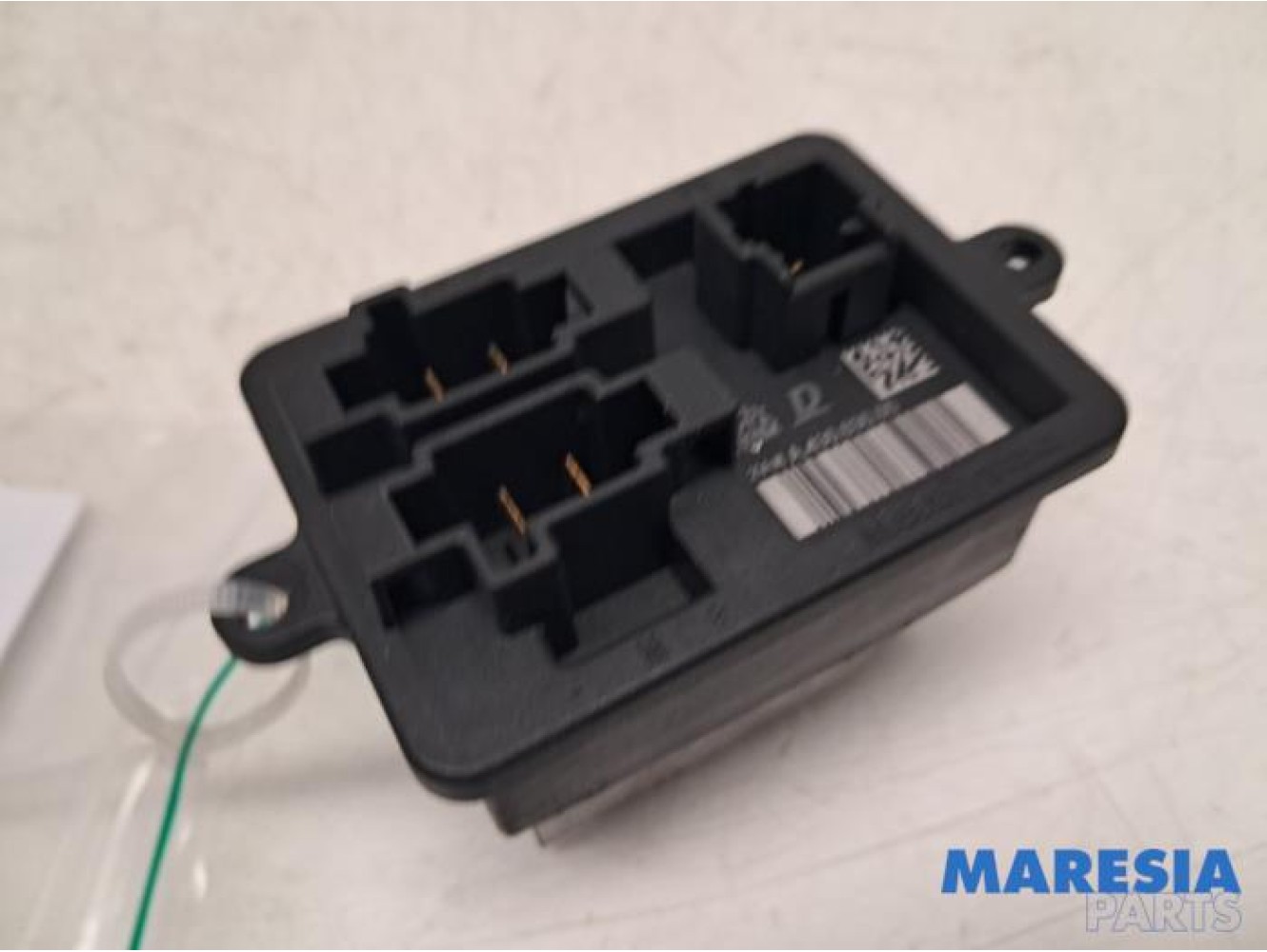 Toyota - Pro-Ace - Heater resistor