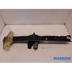 Toyota - Pro-Ace - Window mechanism 2-door, front right