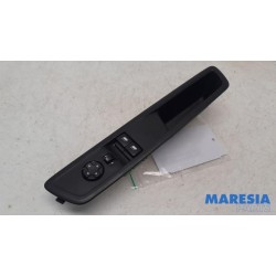Toyota - Pro-Ace - Multi-functional window switch