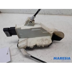 Peugeot - 5008 - Door lock mechanism 4-door, front left